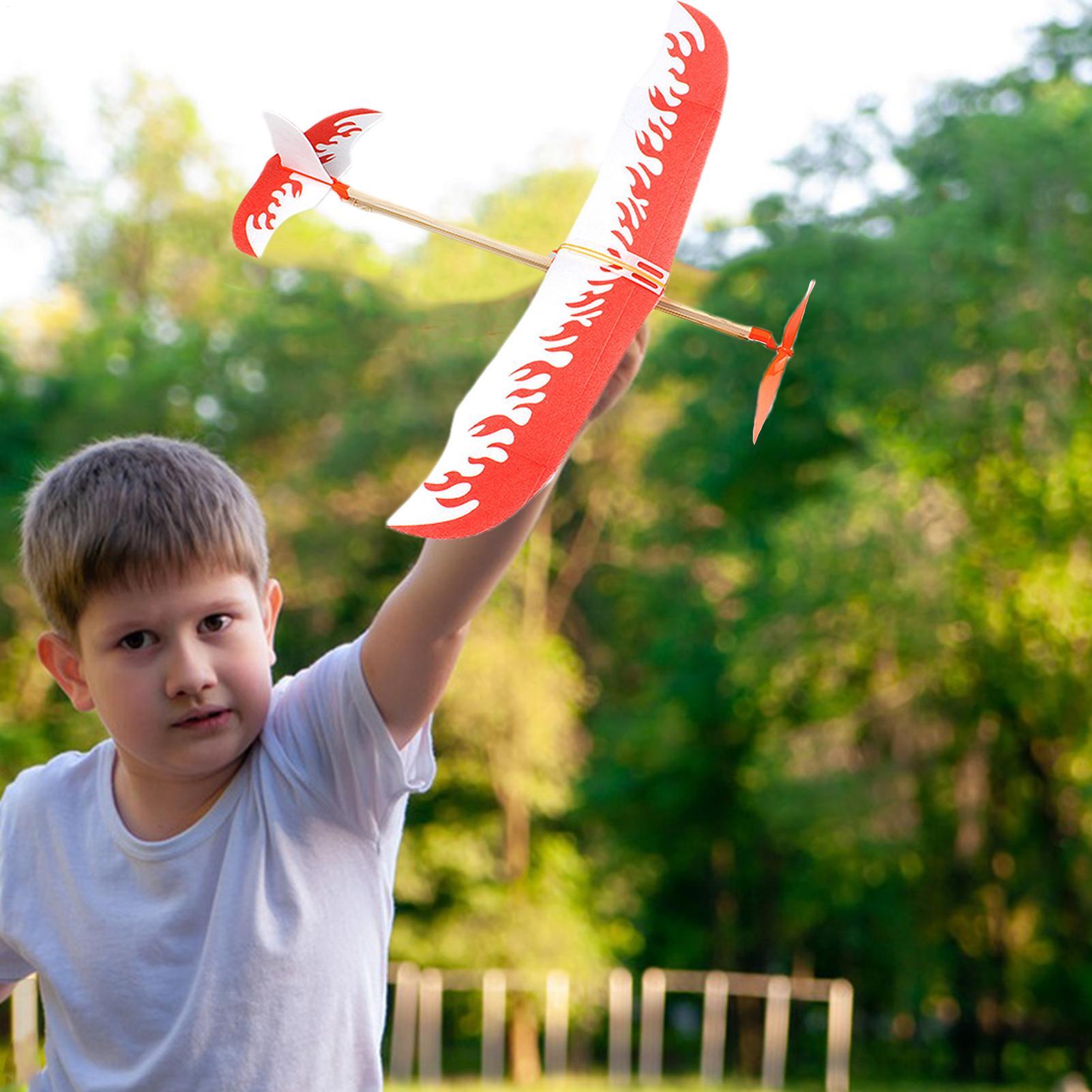 Rubber Band Airplanes Powered  - Outdoor Adventure Games recensie en prijs